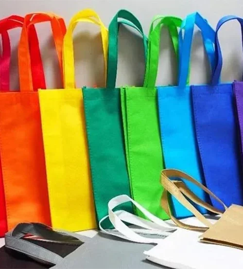 ساک دستی یا همان شاپینگ بگ ها چه تاثیری در برندینگ دارند؟